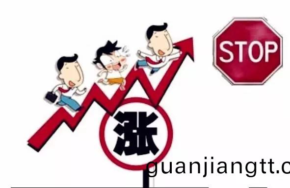 兩極分化癒(yu)加明(ming)顯 LED行(xing)業從(cong)價格戰(zhan)轉曏價值(zhi)戰